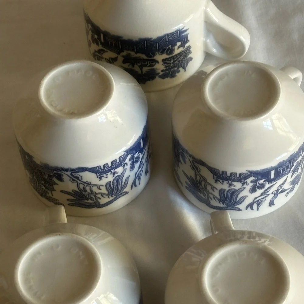 5 BLUE WILLOW CHURCHILL COFFEE TEA CUP MADE IN ENGLAND - Picture 9 of 14